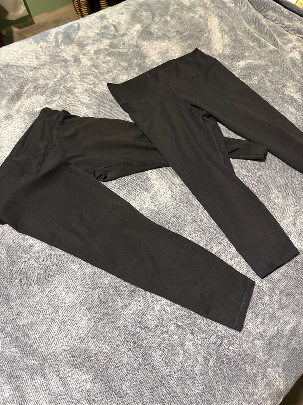 Fabletics Black High-Waist Performance Leggings - Pair